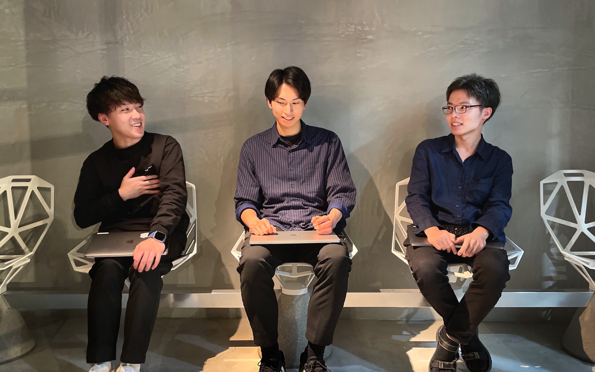 【ジョブカン/ミクチャ事業部 Webエンジニア座談会】活気ある環境で学び続け、自身もサービスもアップデート!